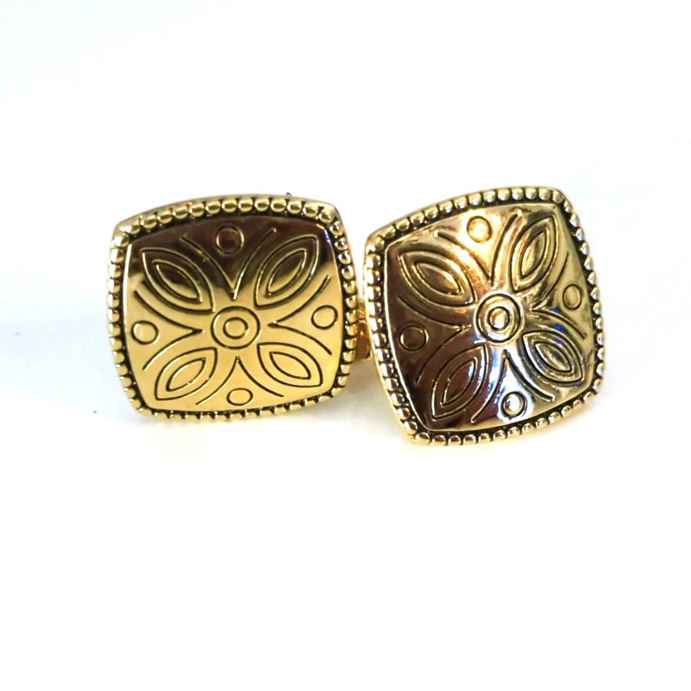 Vintage Gold Tone Square Floral Design Screw Back Earrings